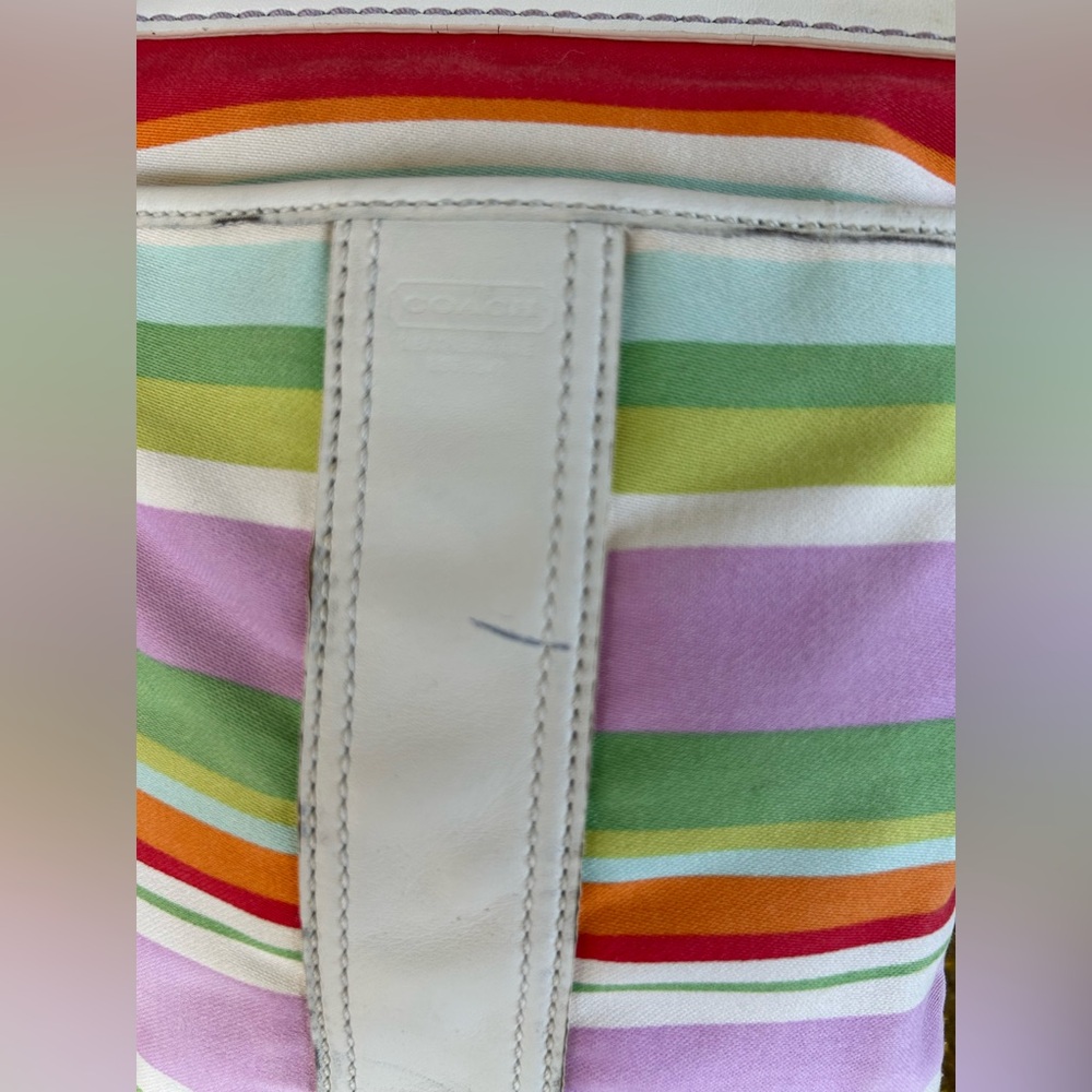 COACH BEACH MULTICOLORED STRIPED SWINGBACK CROSSBODY. EUC one pen mark on front. - Picture 5 of 11